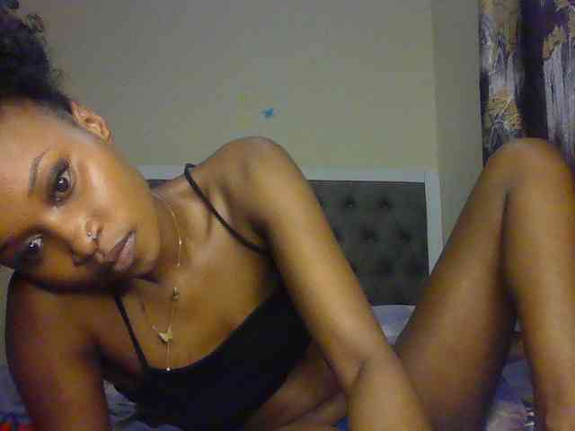 Sierraxoxox webcam