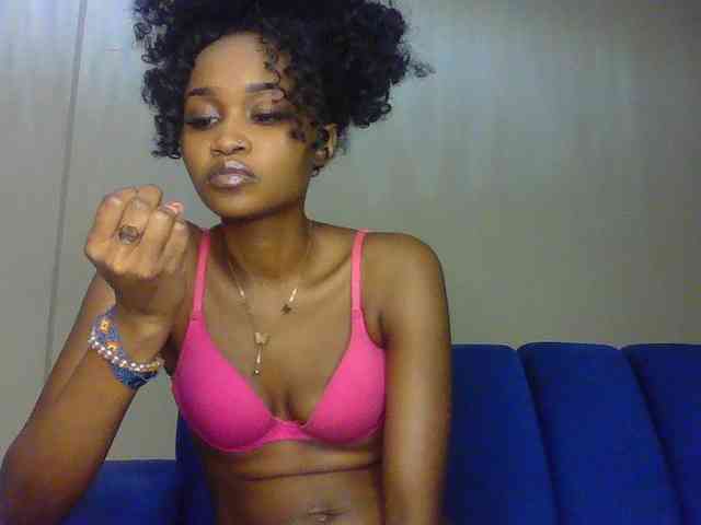 Sierraxoxox webcam