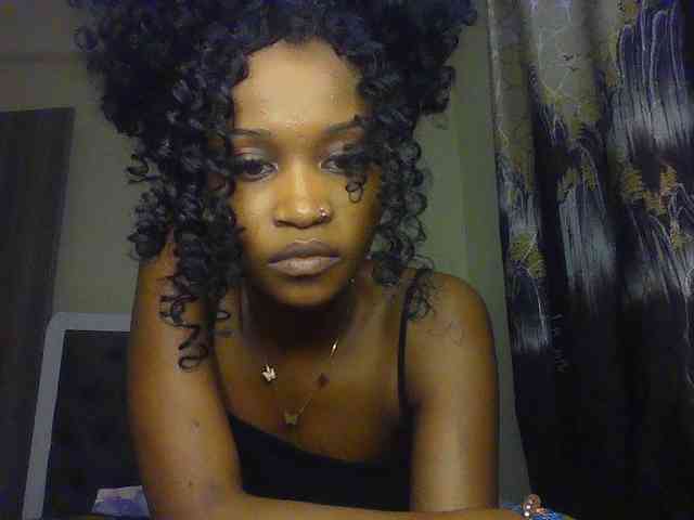 Sierraxoxox webcam