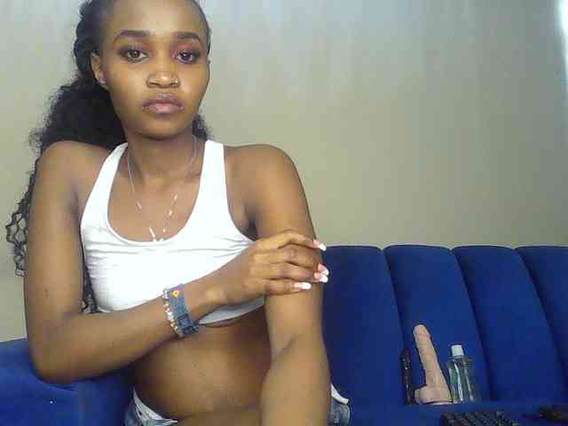 Sierraxoxox webcam