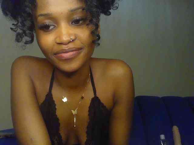 Sierraxoxox webcam