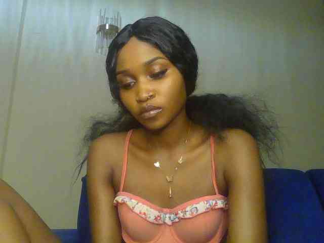 Sierraxoxox webcam