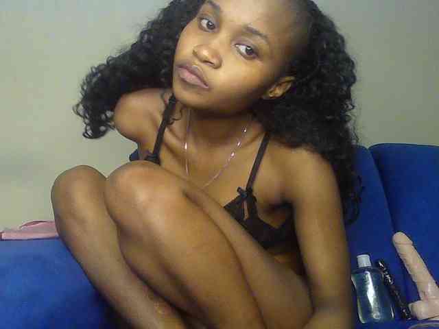 Sierraxoxox webcam