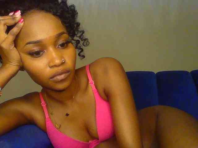 Sierraxoxox webcam