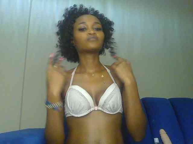 Sierraxoxox webcam