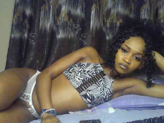 Sierraxoxox webcam