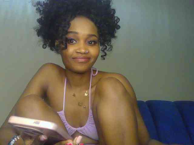 Sierraxoxox webcam