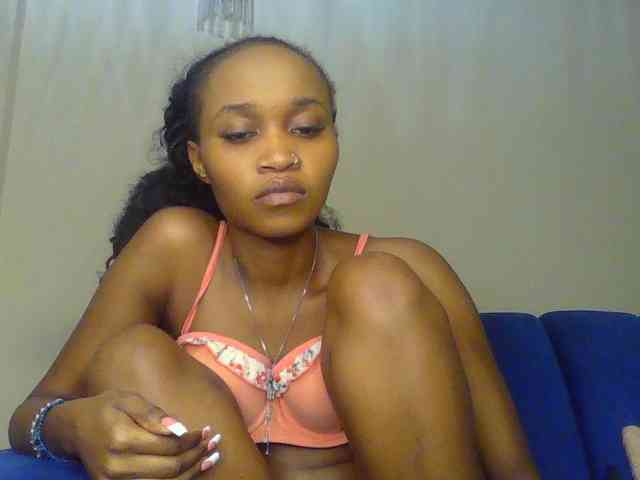 Sierraxoxox webcam