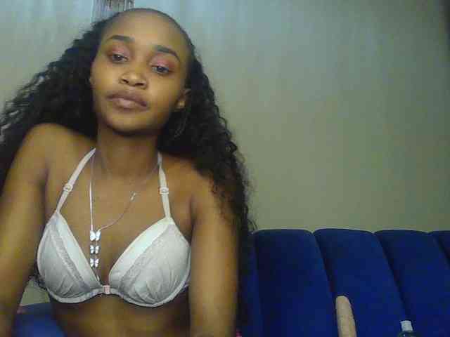 Sierraxoxox webcam