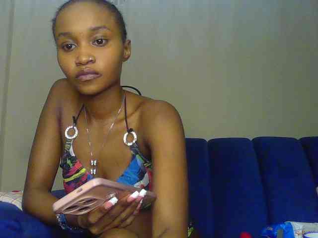 Sierraxoxox webcam