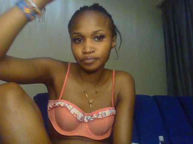 Sierraxoxox webcam