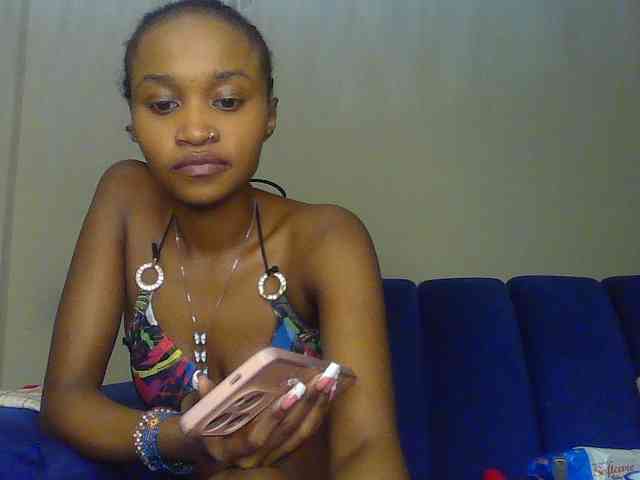 Sierraxoxox webcam