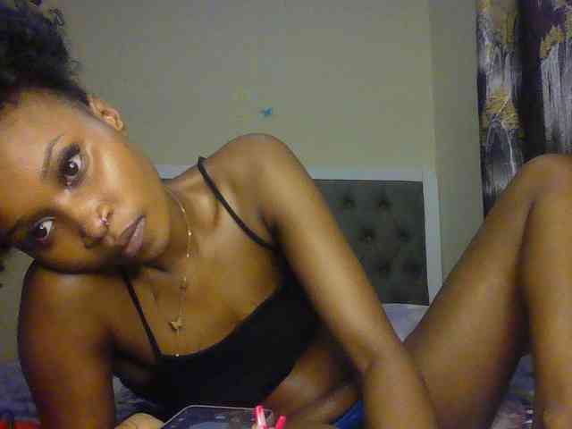 Sierraxoxox webcam