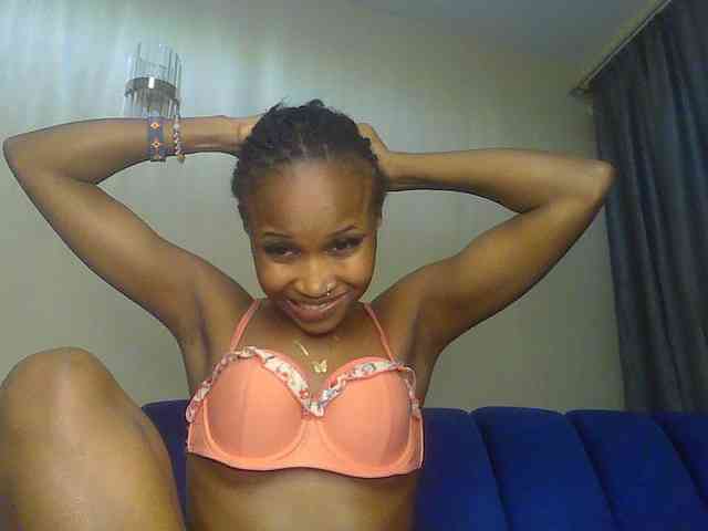 Sierraxoxox webcam