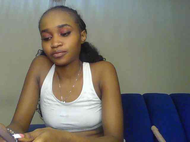Sierraxoxox webcam