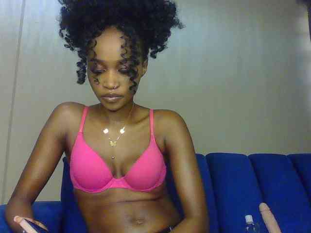 Sierraxoxox webcam