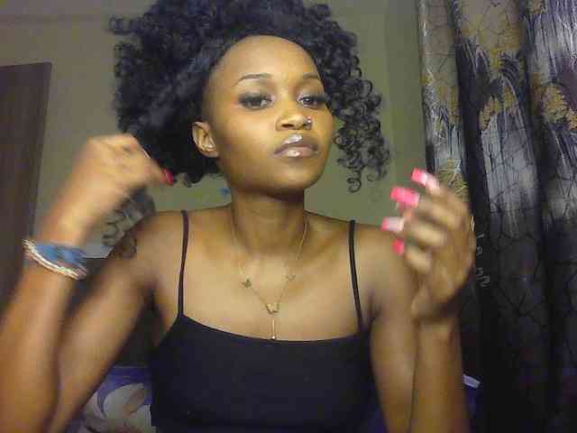 Sierraxoxox webcam