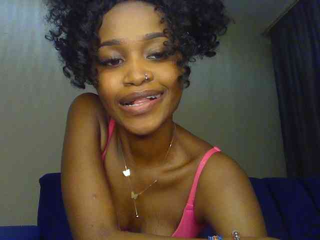 Sierraxoxox webcam
