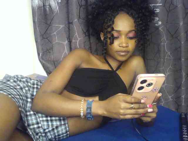 Sierraxoxox webcam