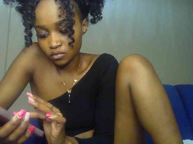 Sierraxoxox webcam