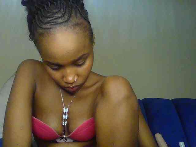 Sierraxoxox webcam