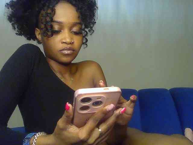 Sierraxoxox webcam