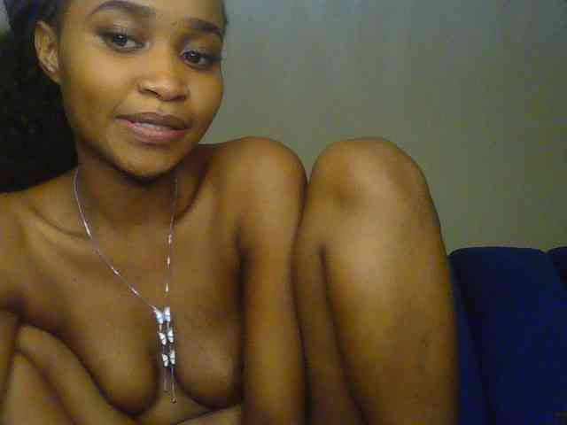 Sierraxoxox webcam