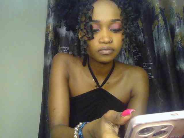 Sierraxoxox webcam