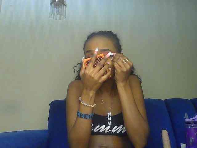 Sierraxoxox webcam