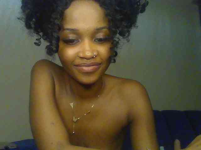 Sierraxoxox webcam