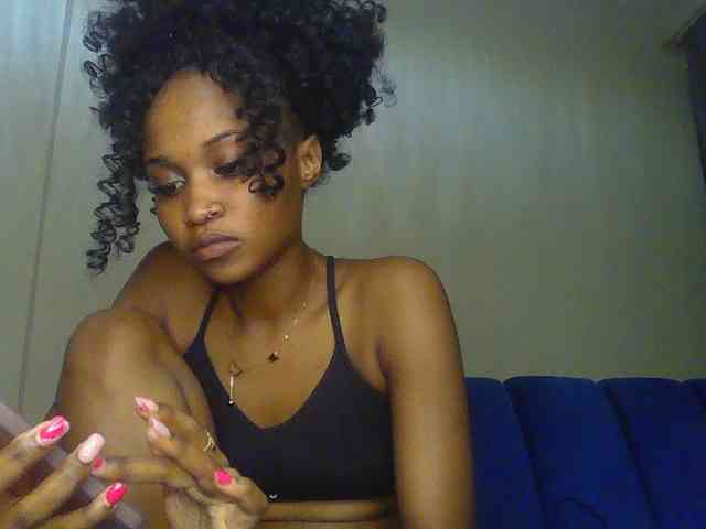Sierraxoxox webcam