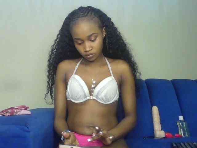 Sierraxoxox webcam