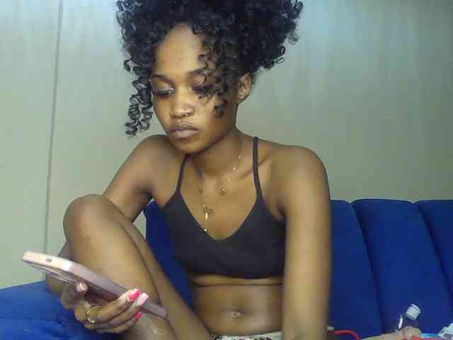 Sierraxoxox webcam