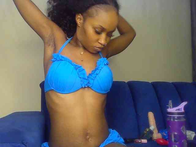Sierraxoxox webcam