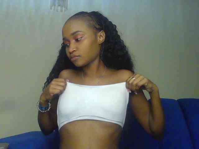 Sierraxoxox webcam