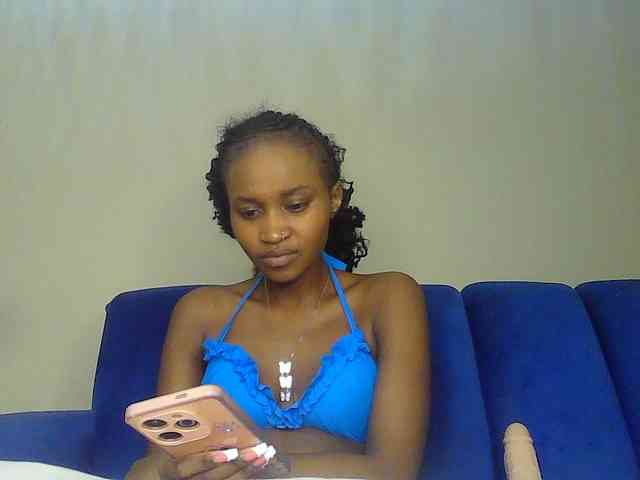 Sierraxoxox webcam