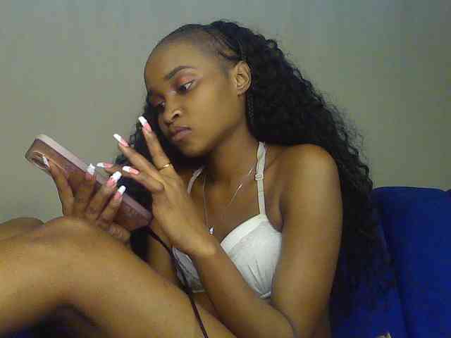 Sierraxoxox webcam