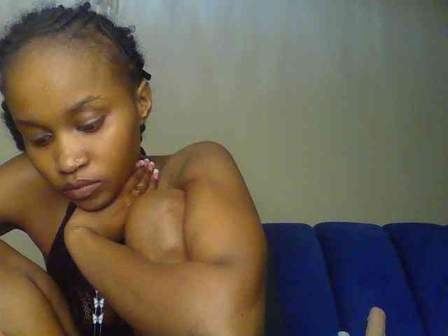 Sierraxoxox webcam
