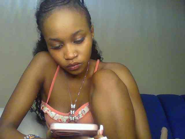 Sierraxoxox webcam