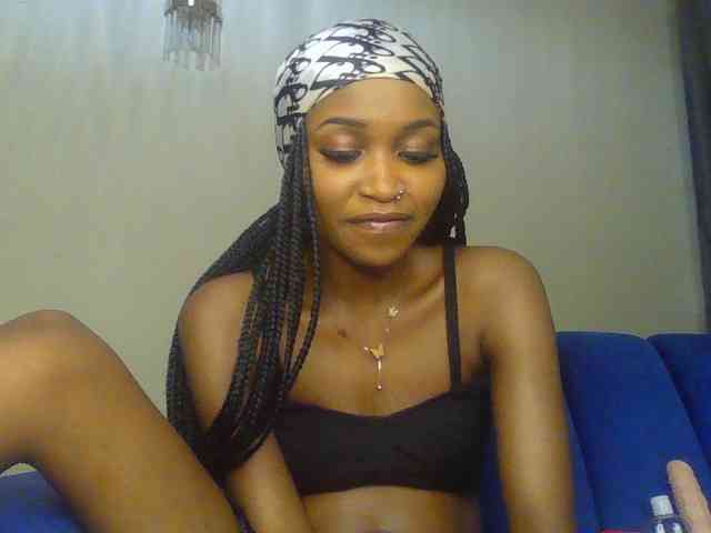 Sierraxoxox webcam