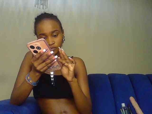 Sierraxoxox webcam