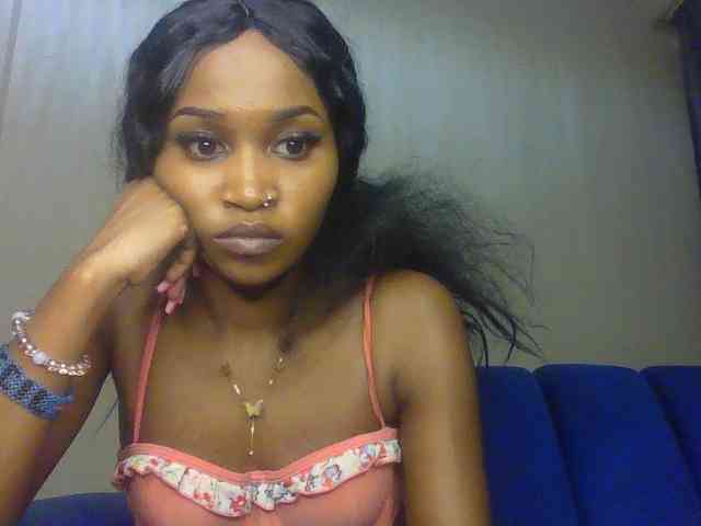 Sierraxoxox webcam