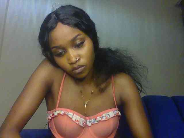 Sierraxoxox webcam