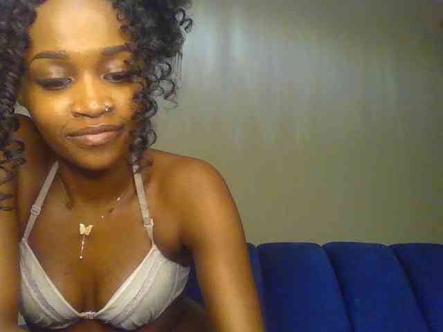 Sierraxoxox webcam