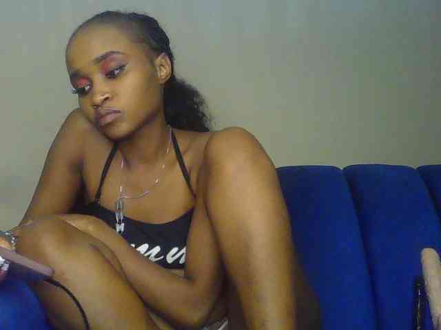 Sierraxoxox webcam