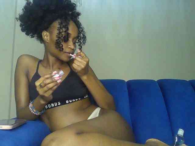 Sierraxoxox webcam