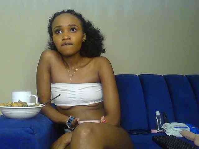 Sierraxoxox webcam
