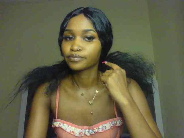 Sierraxoxox webcam
