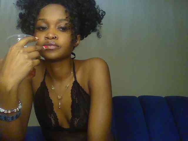 web cam nude chat Sierraxoxox
