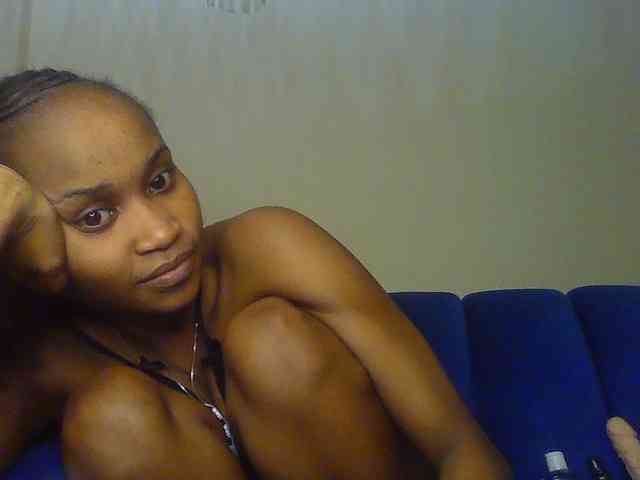 Sierraxoxox webcam